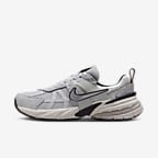 ナイキ V2K Run Nike V2K Run Women's Shoes. Nike.com